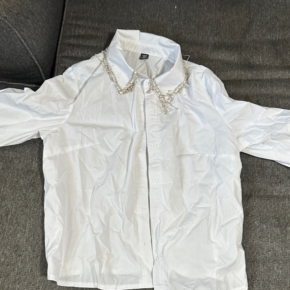 SHEIN White Shirt with Silver Embellished Collar